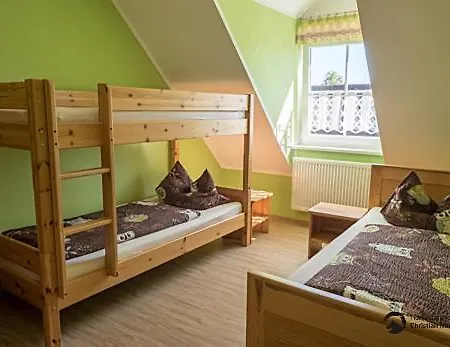 Brunnenhof Hein * Dietenhofen